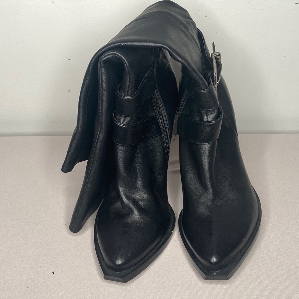 Jessica Simpson size 8 leather boot